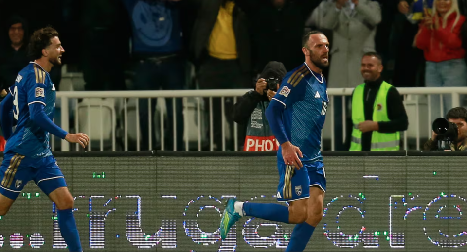 SHPËRTHEN “FADIL VOKRRI”! KOSOVA E RRËZON IRLANDËN, MURIQI HERO I MBRËMJES!